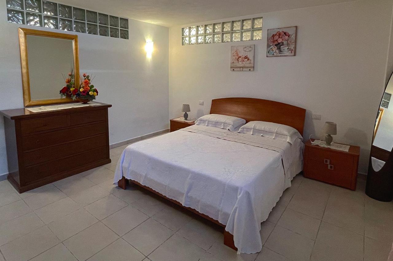 Aristanis Home Vacation Apartment Oristano Eksteriør billede