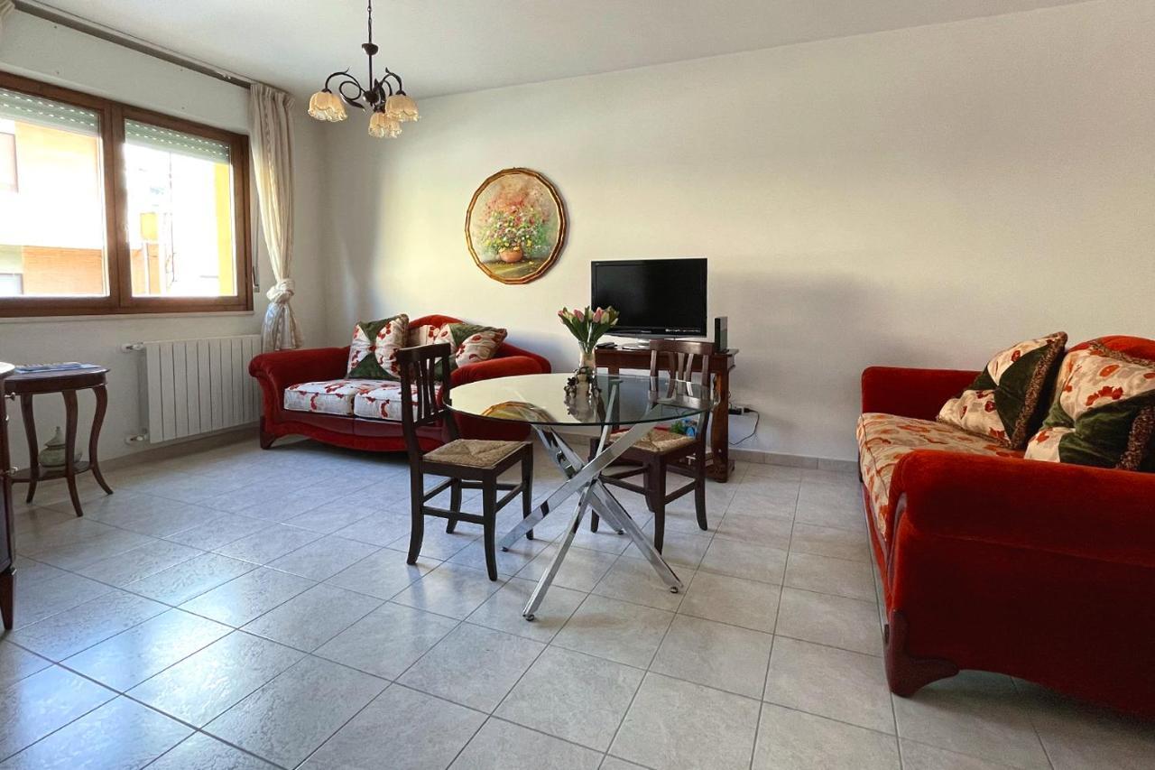 Aristanis Home Vacation Apartment Oristano Eksteriør billede