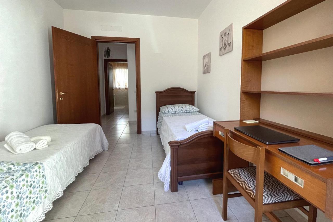 Aristanis Home Vacation Apartment Oristano Eksteriør billede